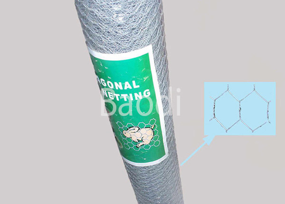 Acero de carbono hexagonal galvanizado electro de la malla de alambre del pollo para la cerca de las aves de corral