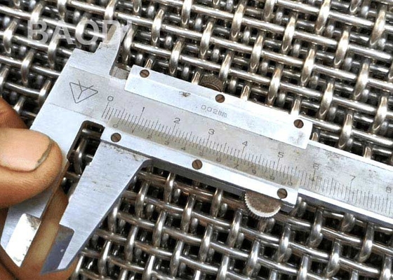 Alambre prensado ácido anti Mesh Decorative Woven Aluminum de la perforación rectangular