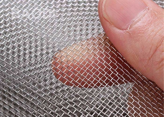 Construcción de aluminio Mesh Plain Weaving Alkali Resistant prensado 0.4m m