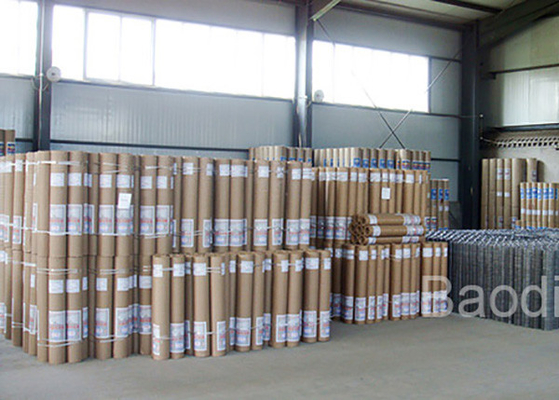 La estructura sólida soldó con autógena la malla de alambre anchura de los 0.5m - del 1.8m para el transporte/hortícola