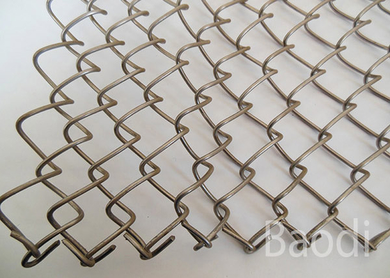 Modelo galvanizado del diamante de la cerca de la malla de la alambrada del acero de carbono con el poste redondo del metal