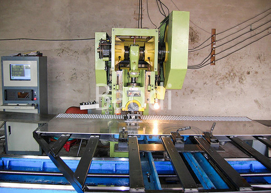 Chapa perforada con los agujeros redondos, hoja de aluminio perforada del acero inoxidable