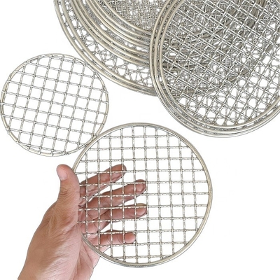 Mejora el atractivo estético con el bastidor de alambre de BBQ de acero acribillado Panel rectangular longitud 15-100cm y tipo de accesorio de malla