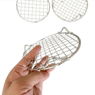 La malla de alambre de barbacoa de acero inoxidable es esencial para cocinar al aire libre de larga duración en parrillas de carbón y resistente al agua