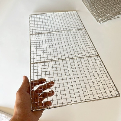Reja de alambre de barbacoa portátil no adhesiva para pollo asado Material metálico Muestra disponible libremente