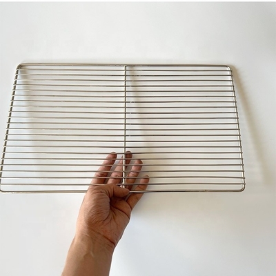 Grill para cocinar con espacio de parrillado personalizable y resistencia al calor