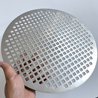 316 Calidad de acero Ventilación Perforación de pantallas metálicas Placas perforadas de chapa para paneles de revestimiento Muestra con ranuras