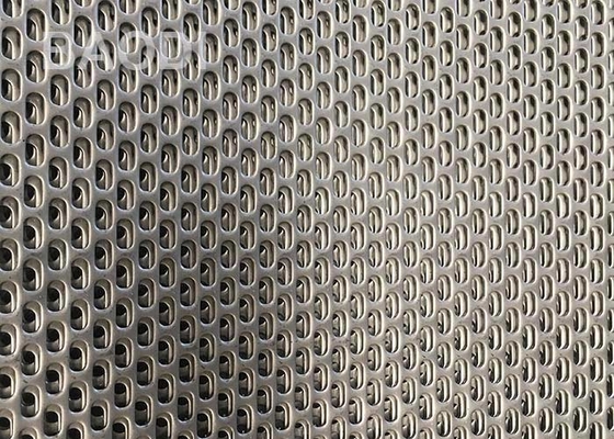 La pantalla ranurada 3.5m m de la protección del agujero perforó la malla de aluminio