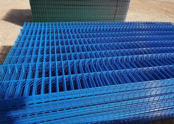 El alambre redondo Mesh Garden Fence Pvc Coated del poste galvanizó el hierro